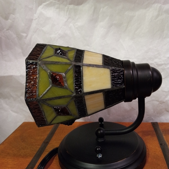 VINTAGE Tiffany Style Wall Lamp - Picture 11 of 11
